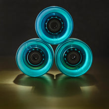 Laden Sie das Bild in den Galerie-Viewer, Longboard Rolle
